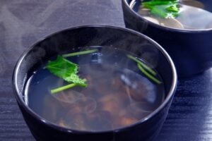 塩分が気になる方必見！お味噌汁とお吸い物のヘルシーな選び方
