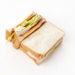 忙しい朝に！まるごと冷凍弁当で作る簡単＆美味しいサンドイッチ