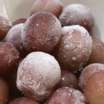 冷凍 ぶどうのお弁当：シャインマスカットの簡単レシピと食中毒対策